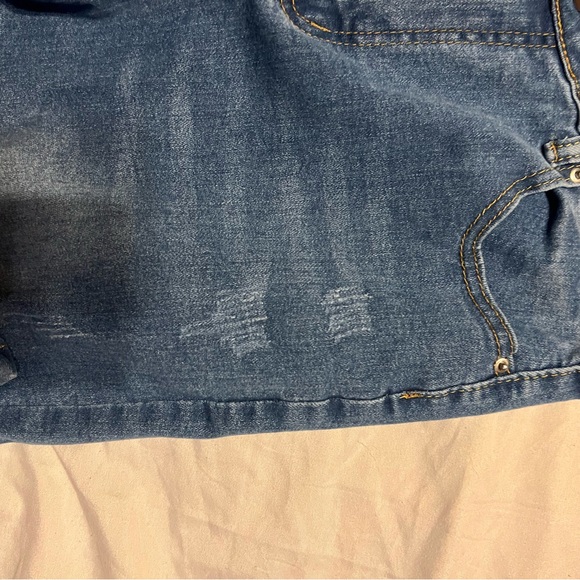 EUC Denim jeans (no brand name). Size Large. - Picture 5 of 14